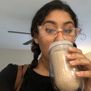 Meet your Posher, Sheza